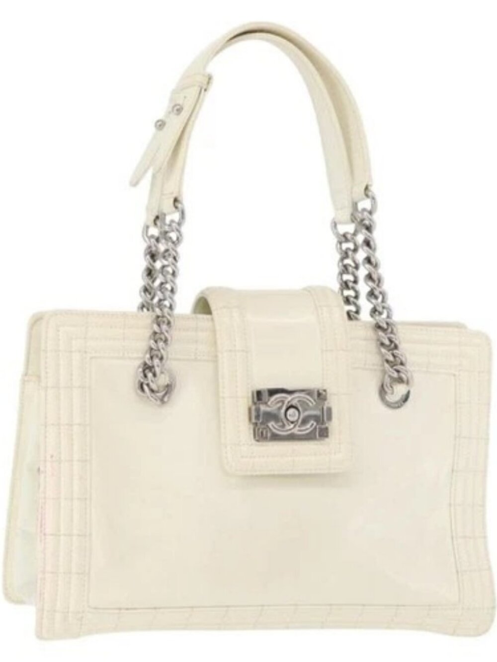 CHANEL Chain Boy Chanel Bag Patent leather White Silver CC Auth YKZ1054A